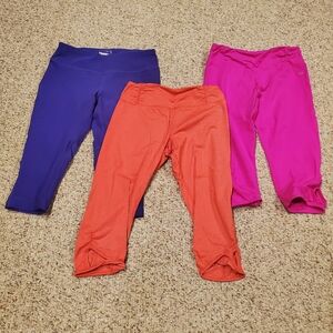 Bundle Of 3 Capri Leggings